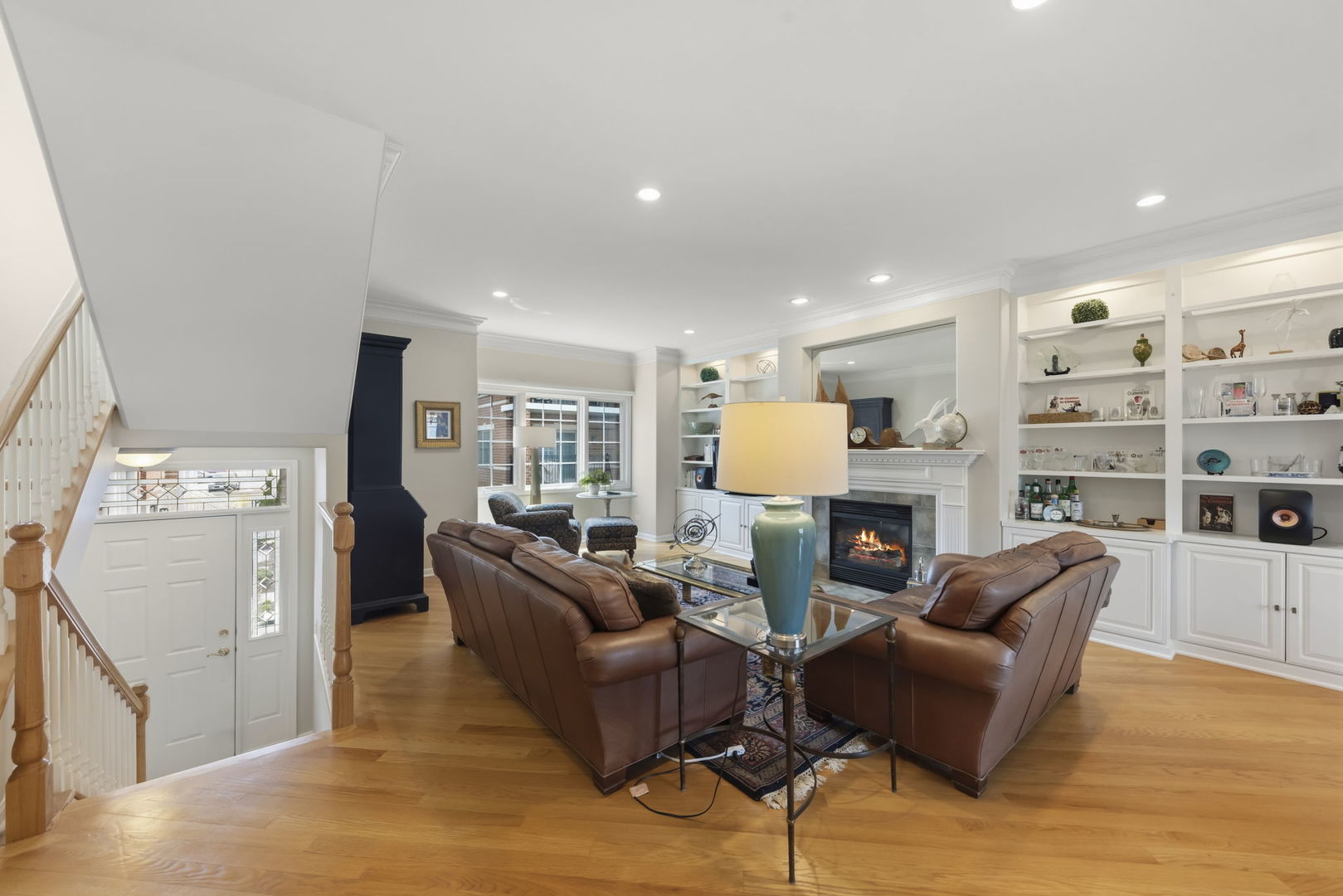 216 N Addison Avenue, Elmhurst, IL 60126