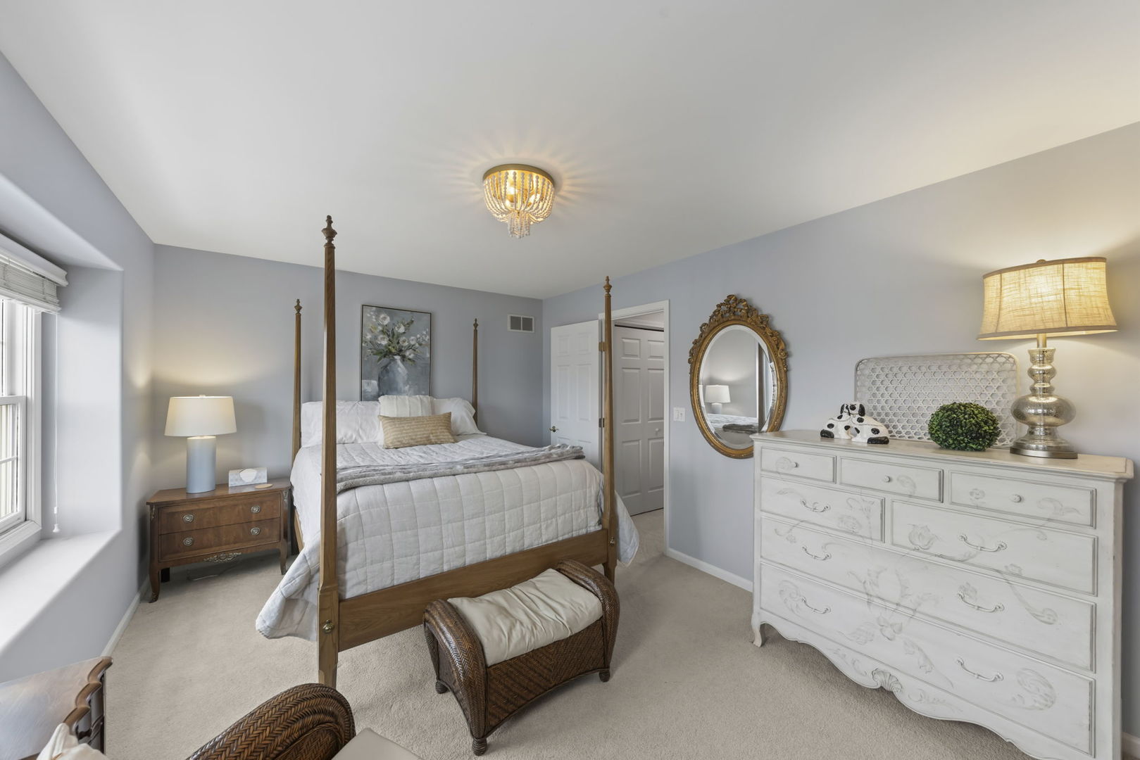 216 N Addison Avenue, Elmhurst, IL 60126