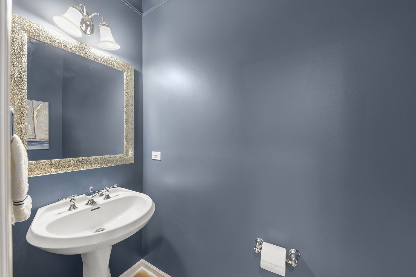 216 N Addison Avenue, Elmhurst, IL 60126