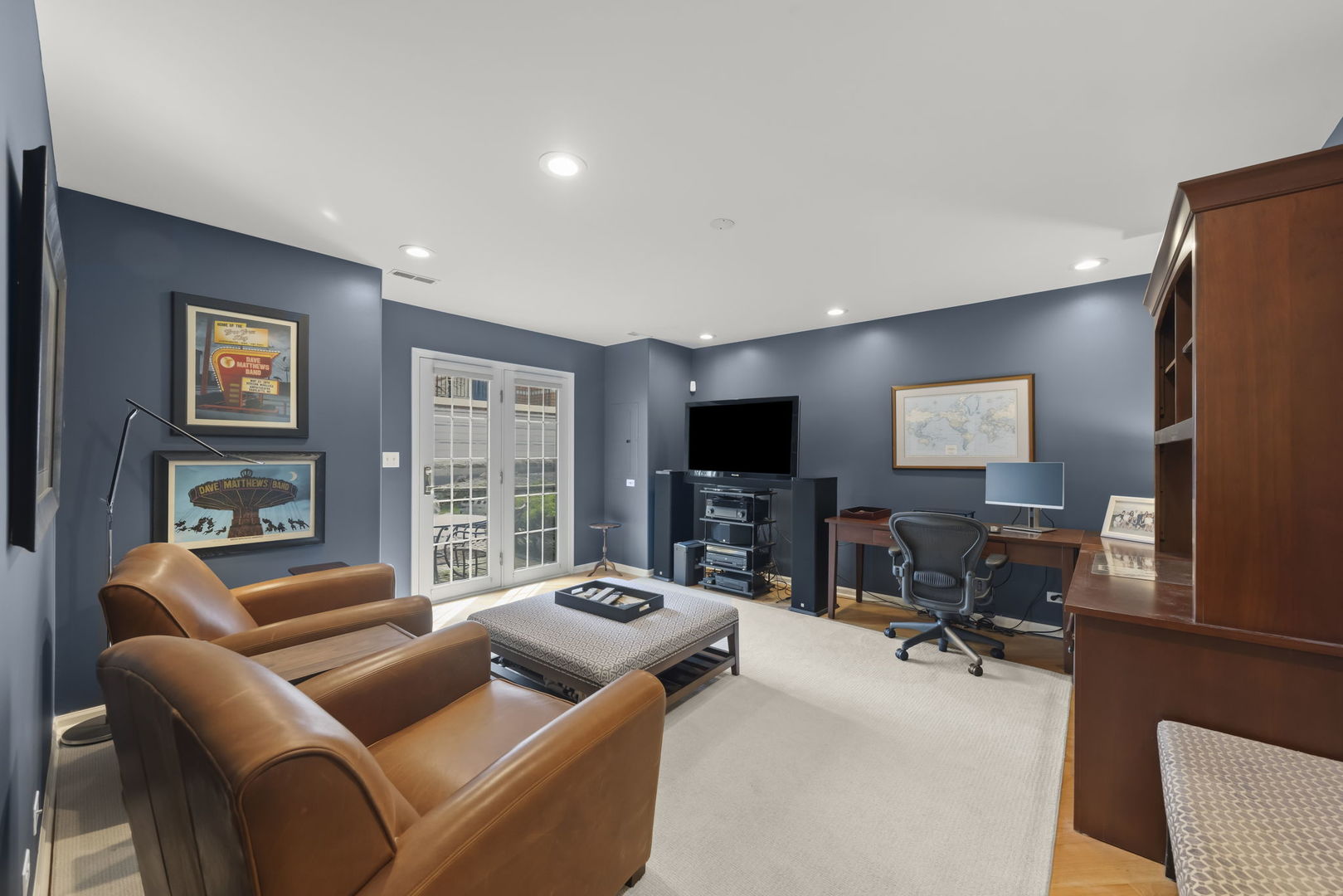 216 N Addison Avenue, Elmhurst, IL 60126