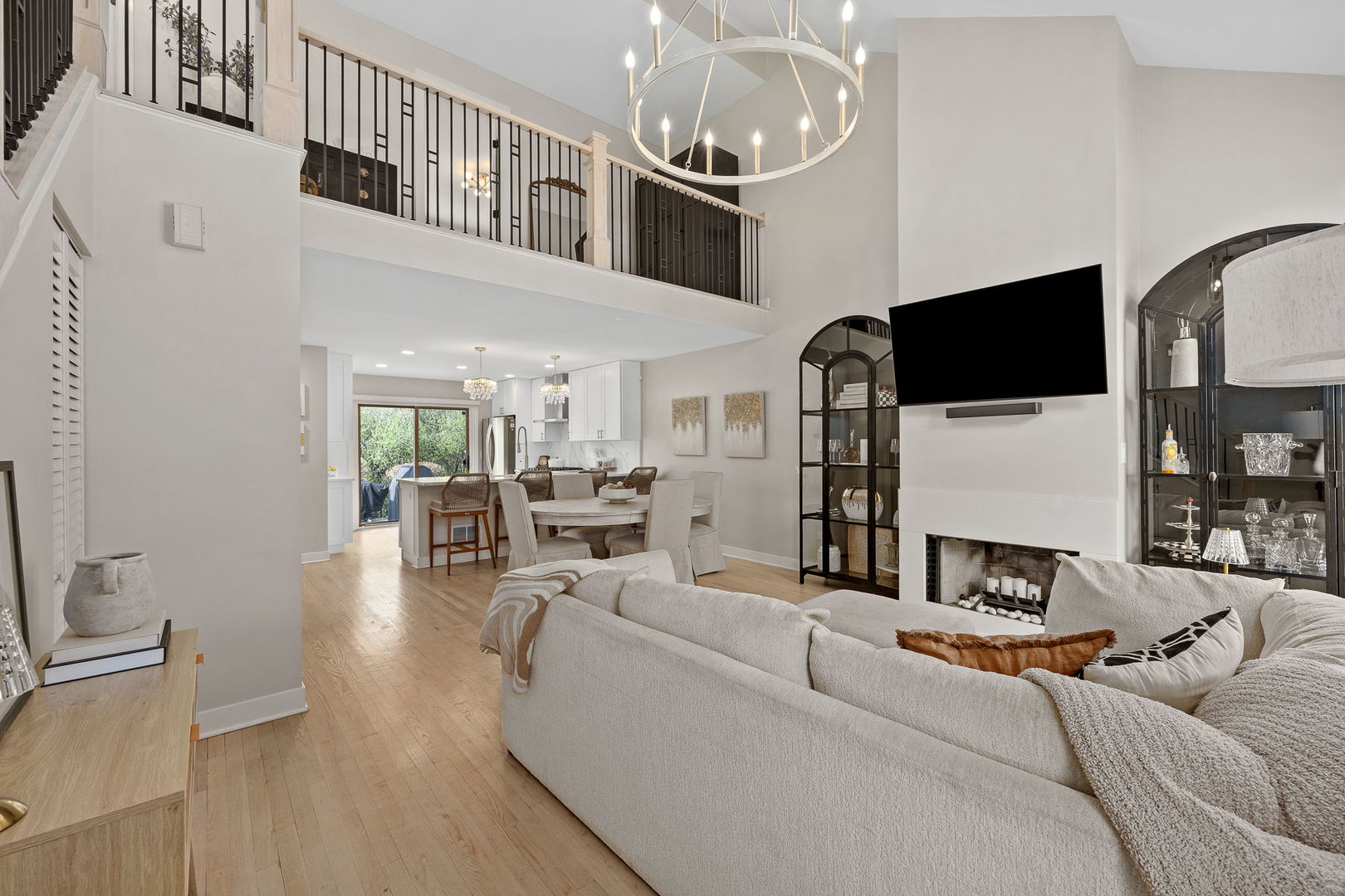 11108 WESTMINSTER Drive, Westchester, IL 60154