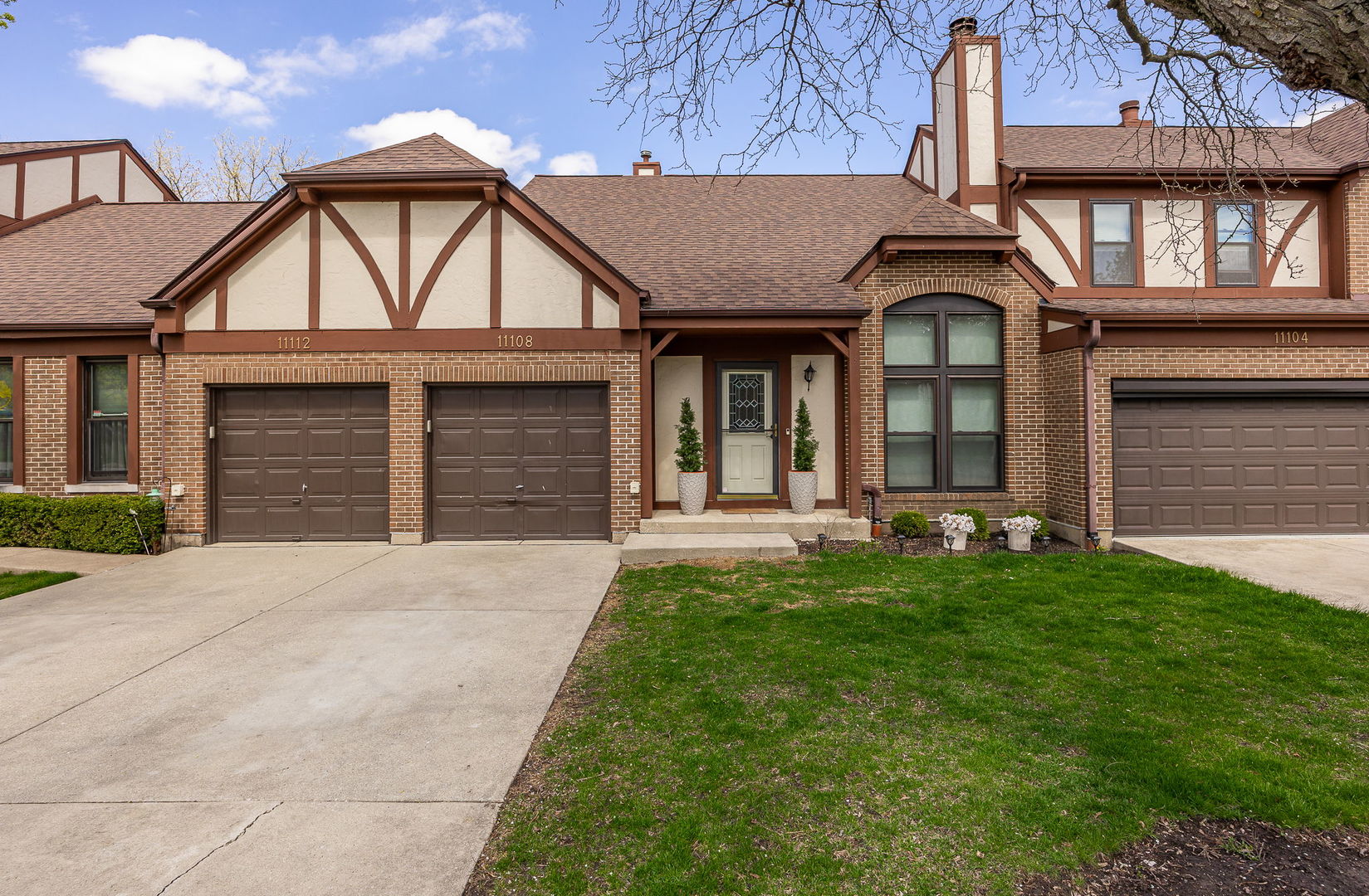 11108 WESTMINSTER Drive, Westchester, IL 60154