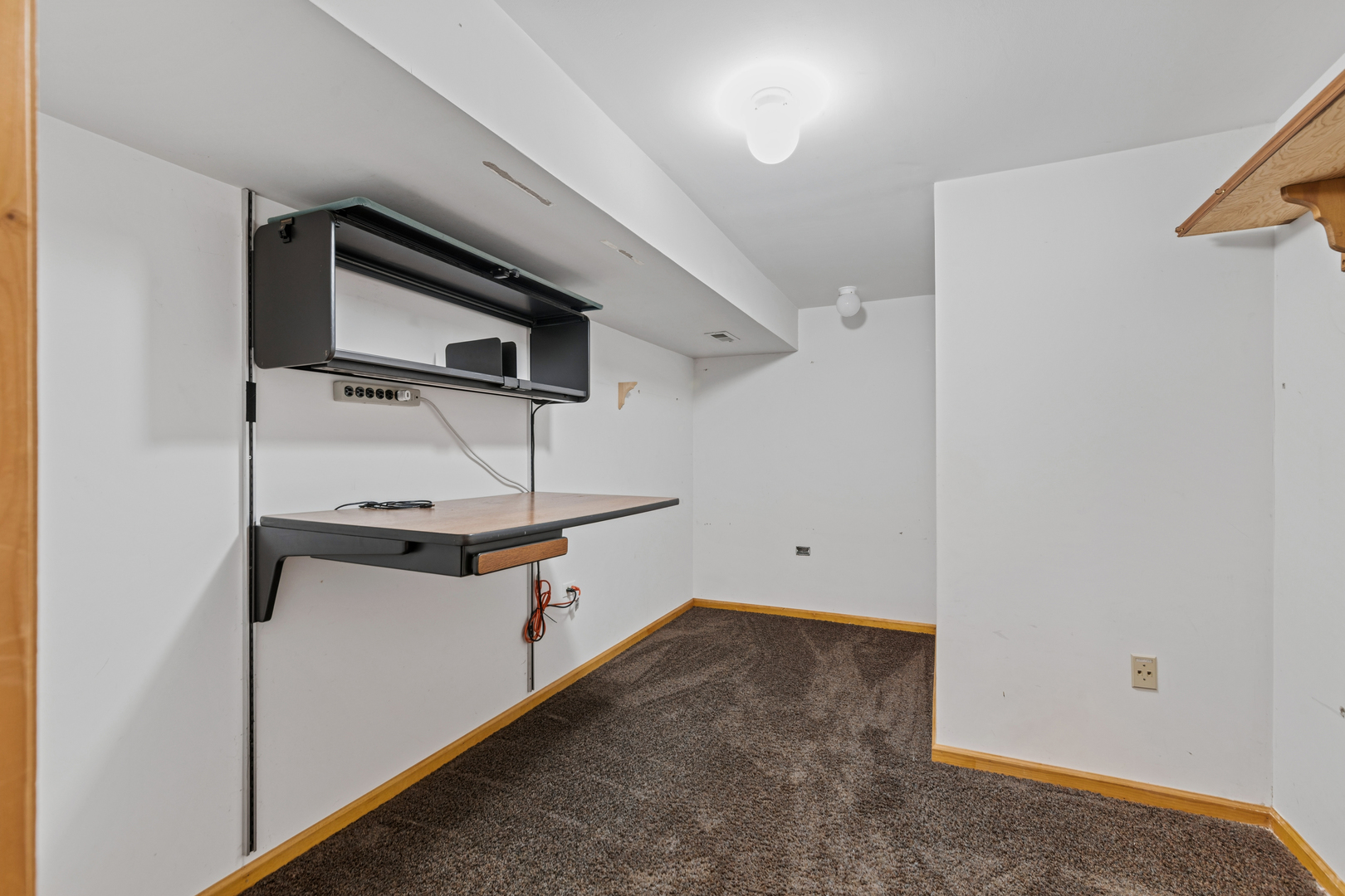 1940 Tanglewood Drive, Algonquin, IL 60102