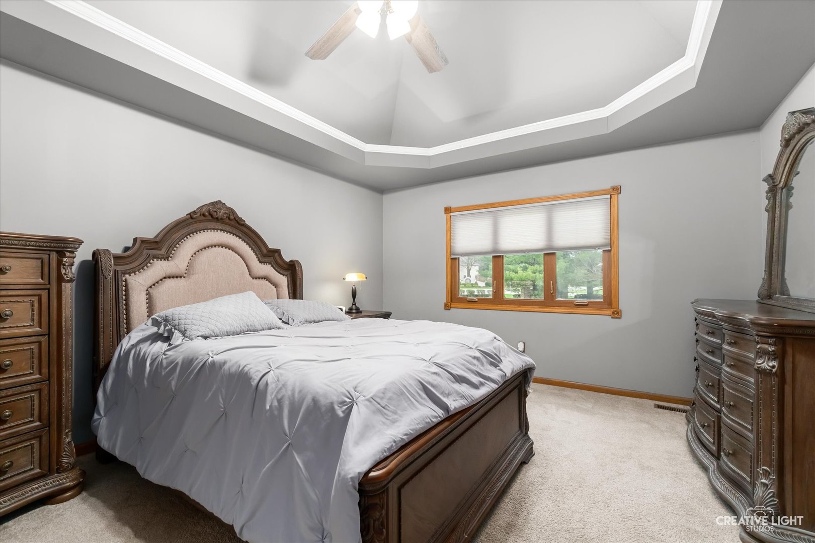 5 W Royal Oaks Drive, Bristol, IL 60512