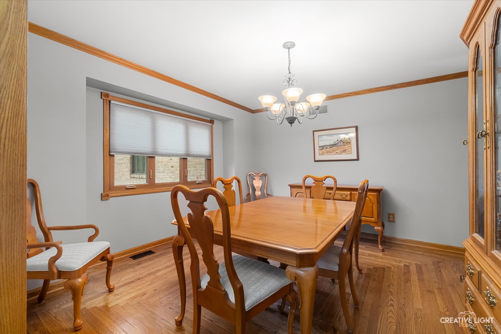 5 W Royal Oaks Drive, Bristol, IL 60512