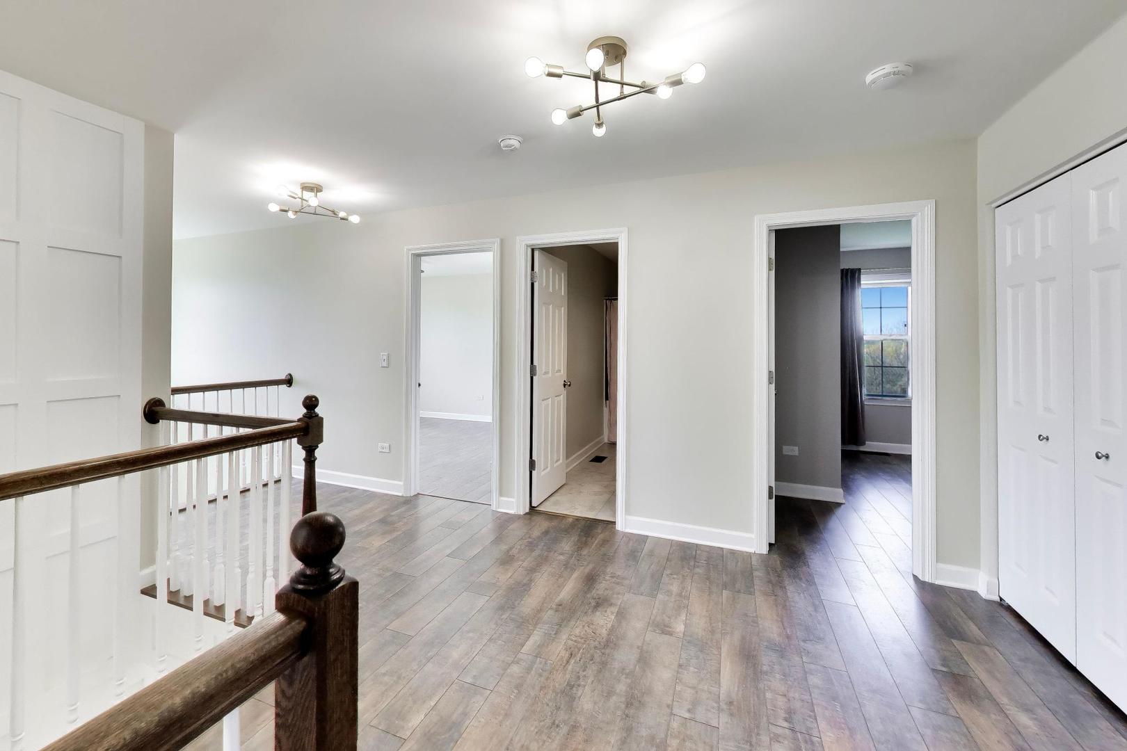 13836 Amelia Drive, Lemont, IL 60439