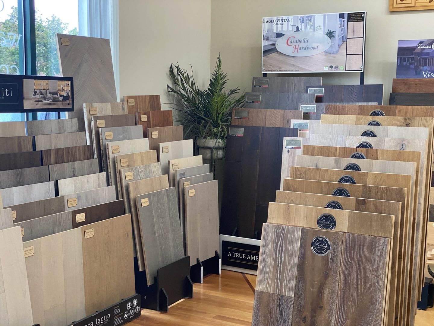 9999 Confidential Avenue, Confidential, IL 99999