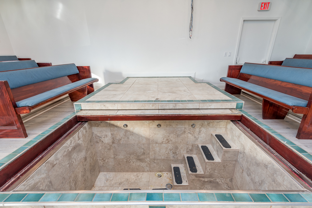 2126 10th Street, Waukegan, IL 60085