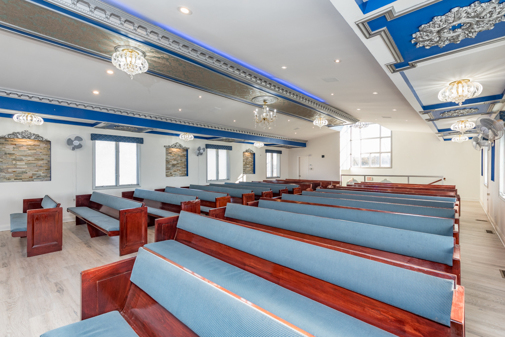 2126 10th Street, Waukegan, IL 60085