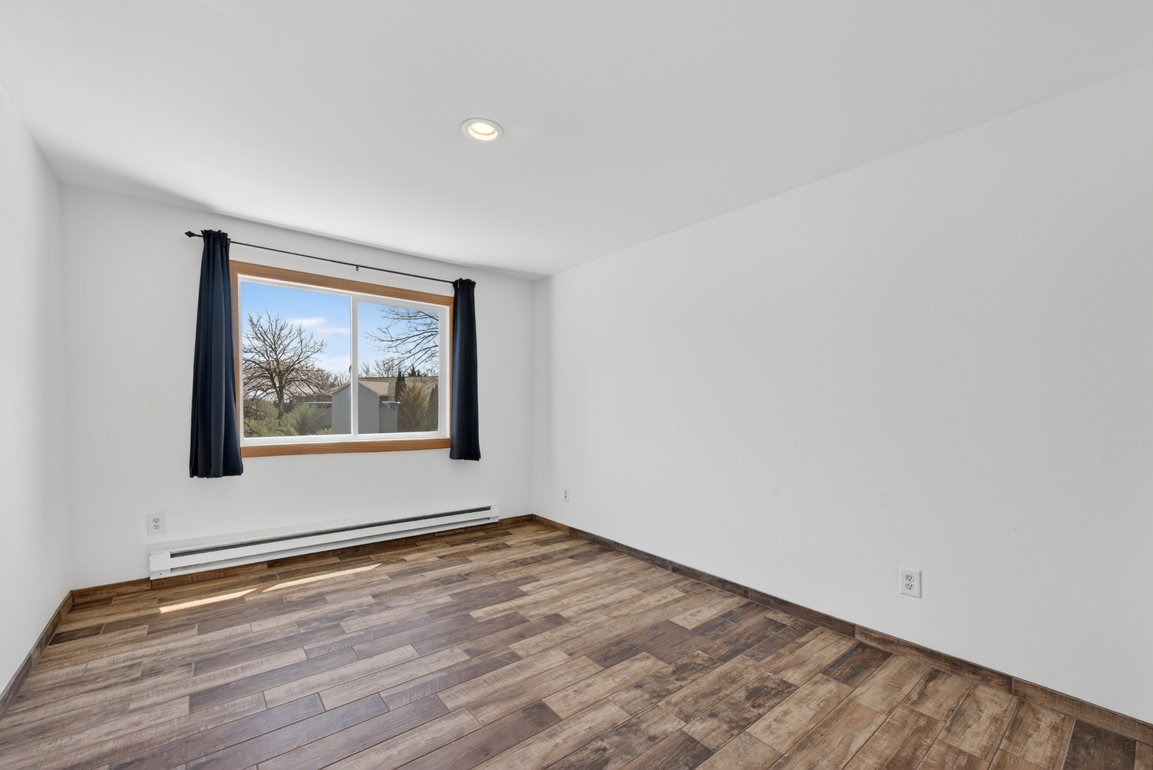 1140 Ohio Court, Aurora, IL 60505