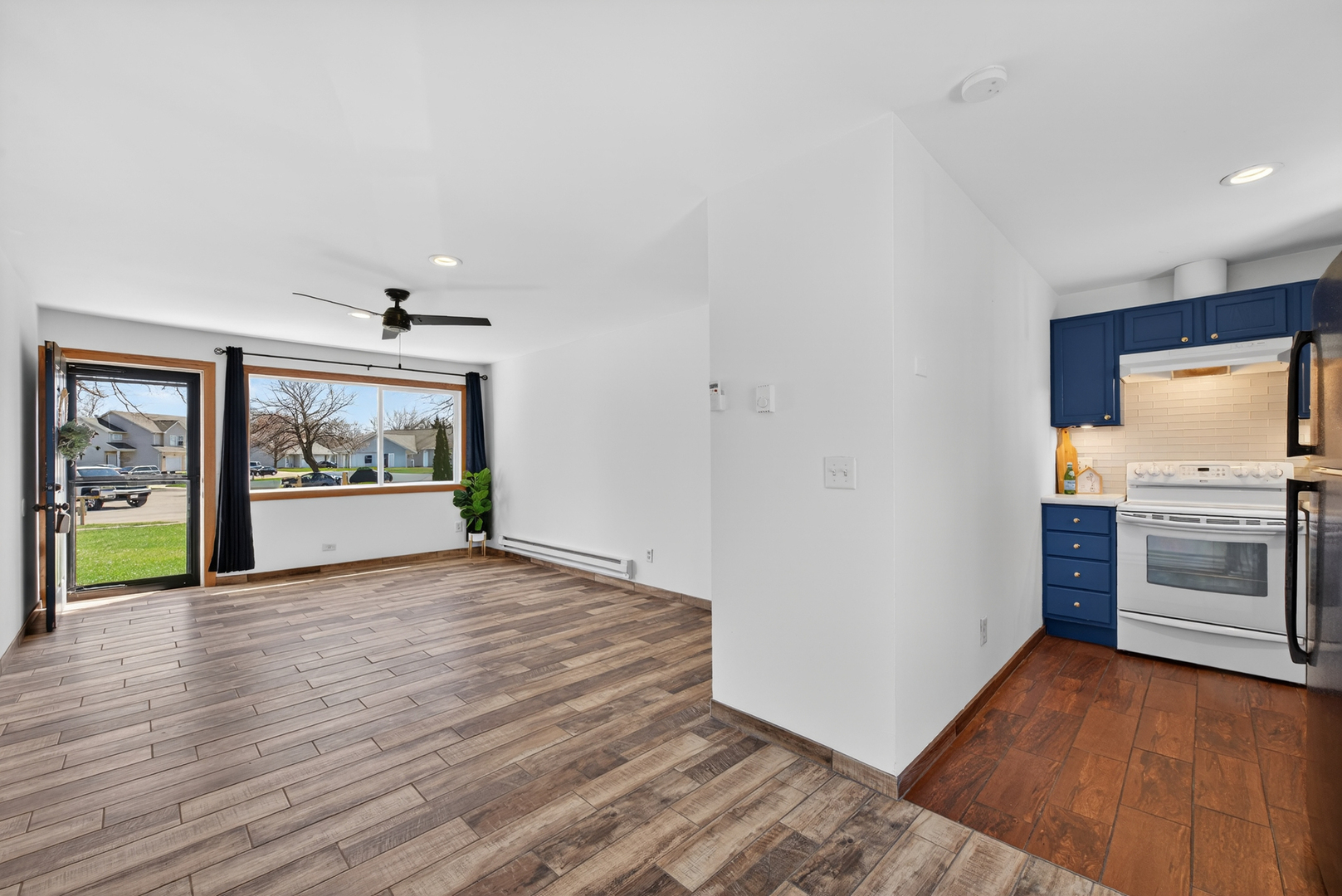 1140 Ohio Court, Aurora, IL 60505