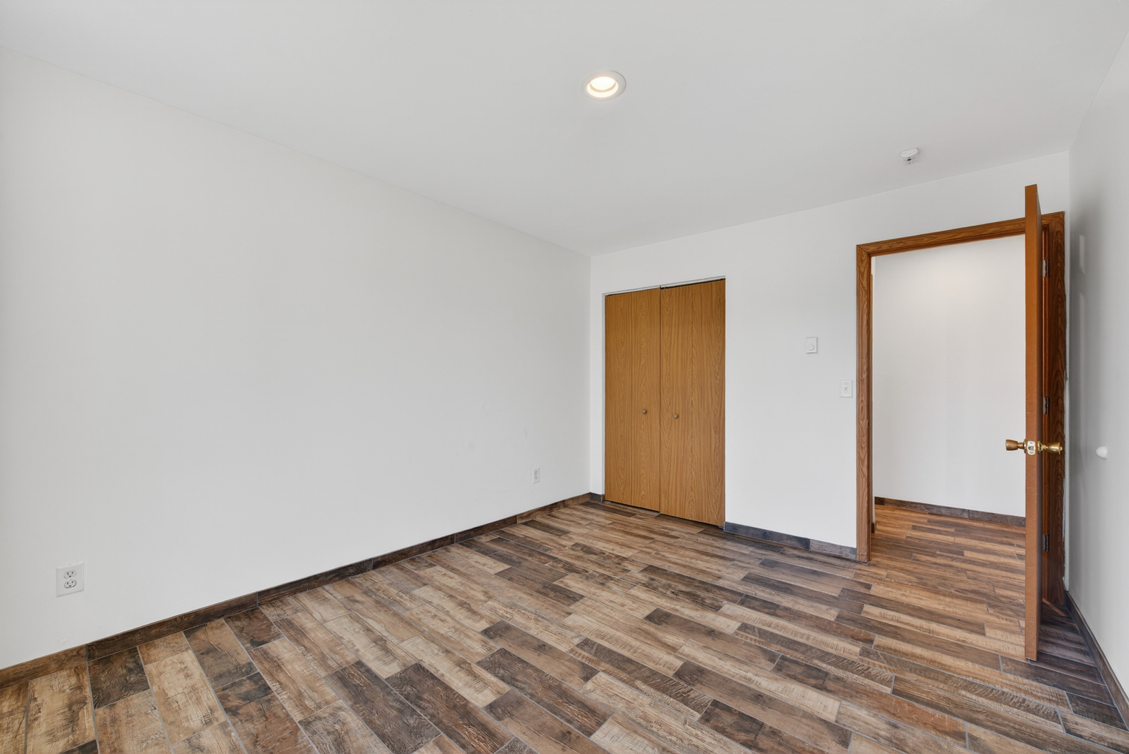 1140 Ohio Court, Aurora, IL 60505