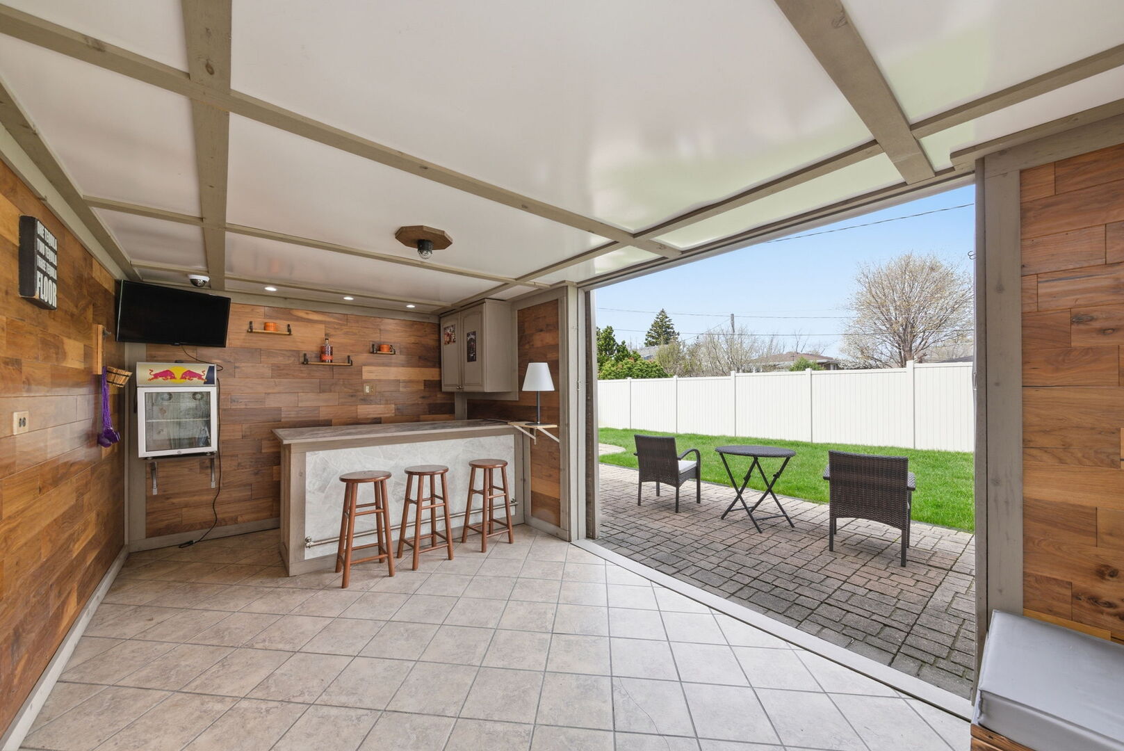 8512 Natchez Avenue, Burbank, IL 60459