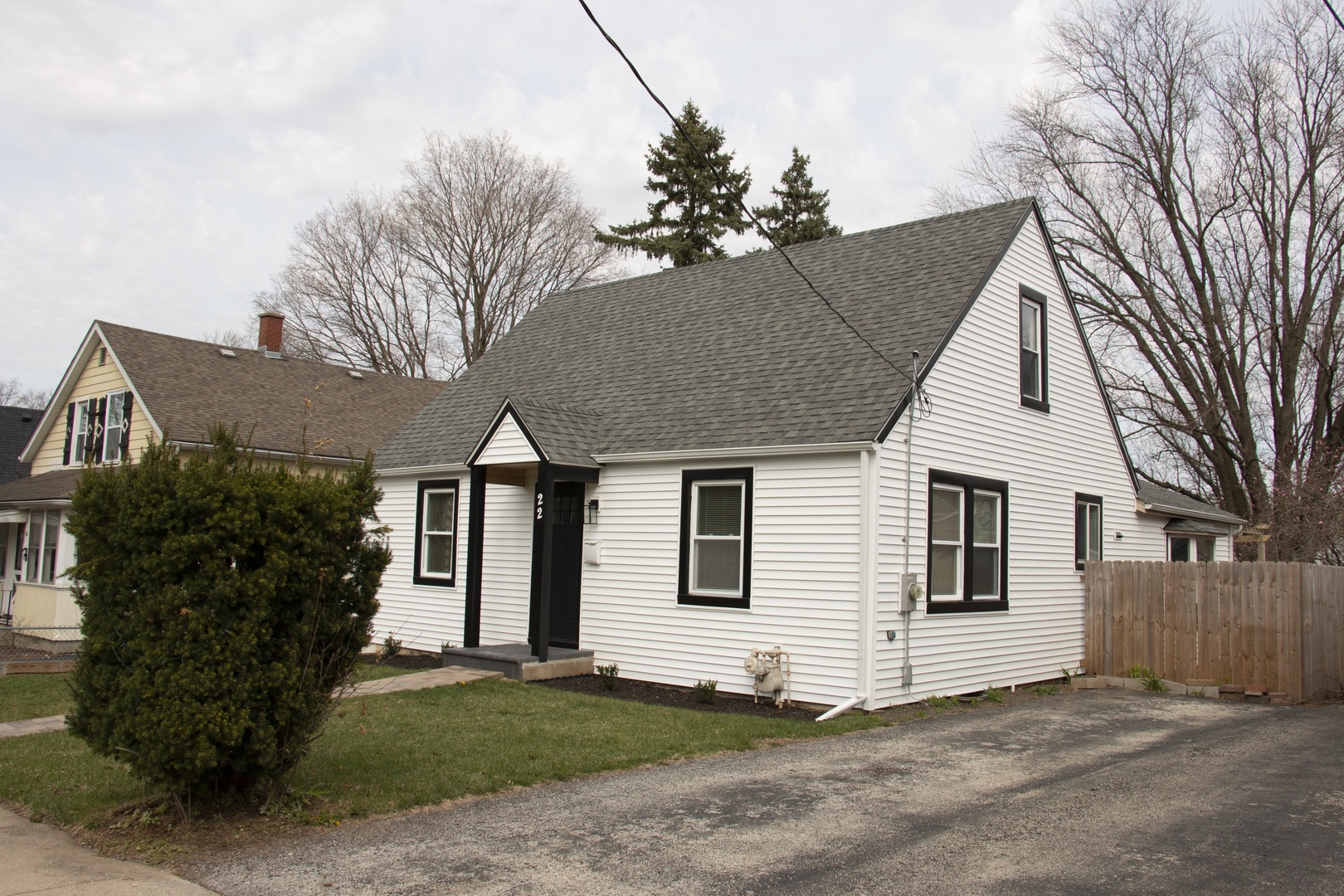 22 N 12th Street, St. Charles, IL 60174