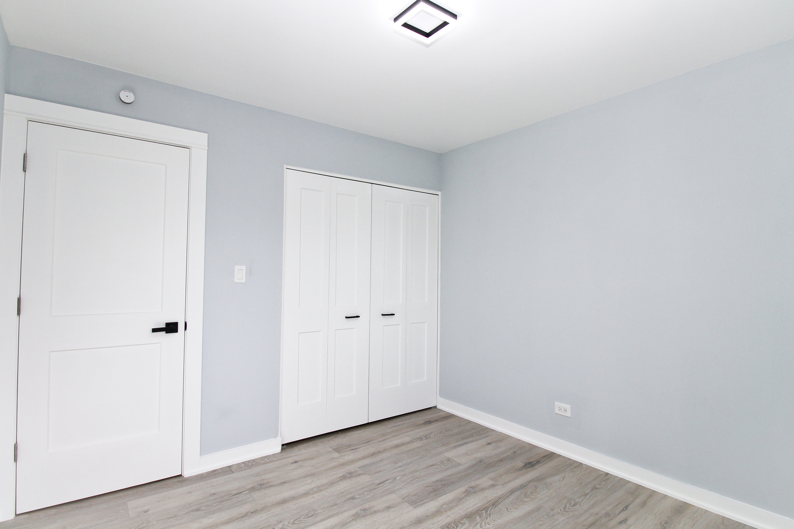 151 Peter Court #B, Bartlett, IL 60103