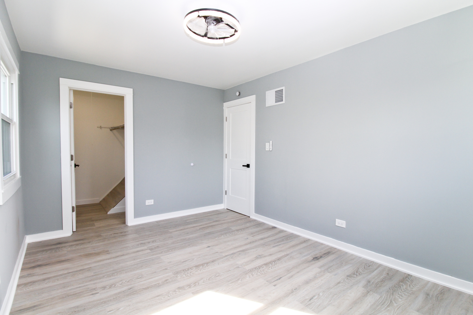 151 Peter Court #B, Bartlett, IL 60103