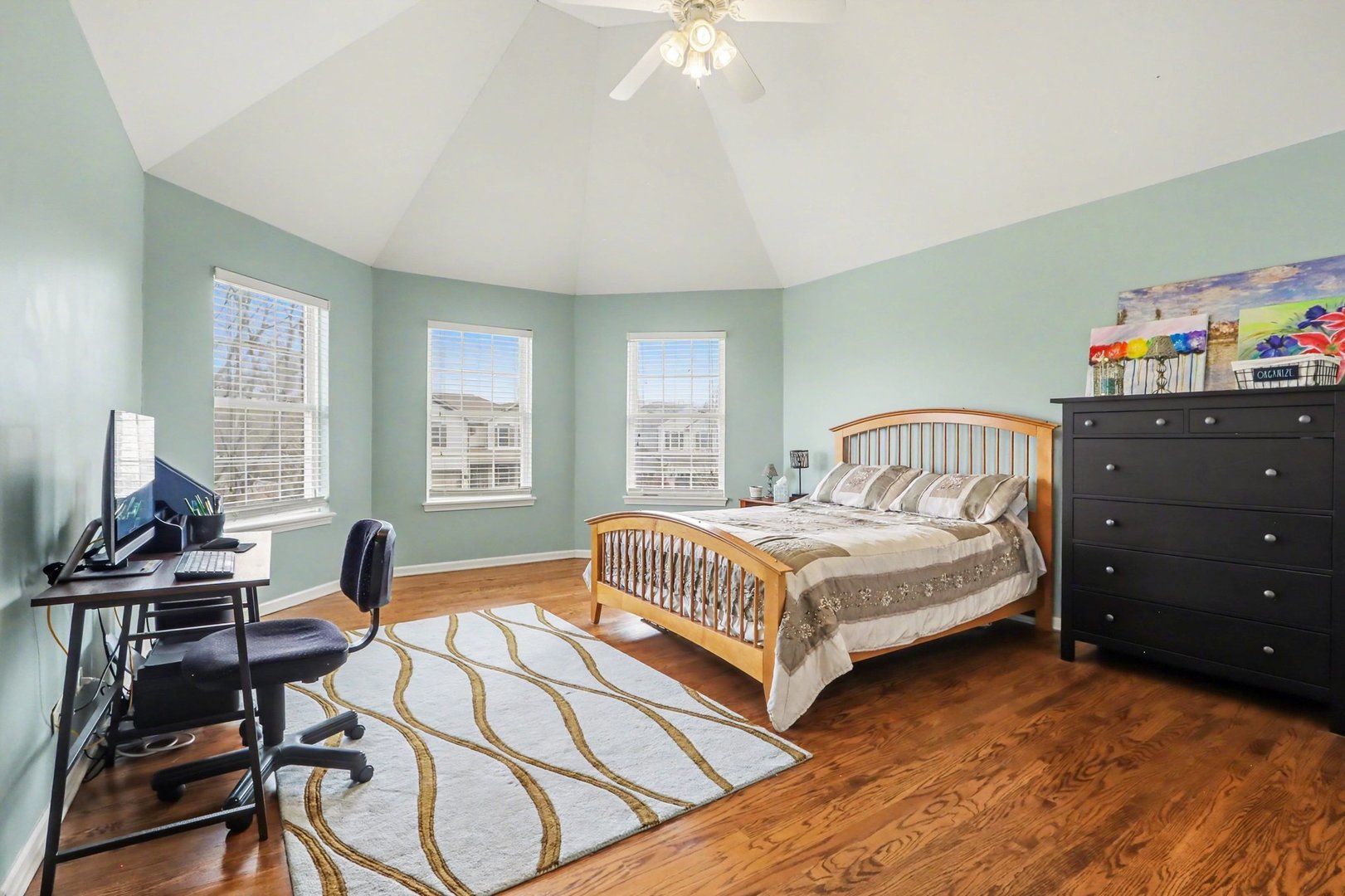 911 E Butterfield Circle, Shorewood, IL 60404