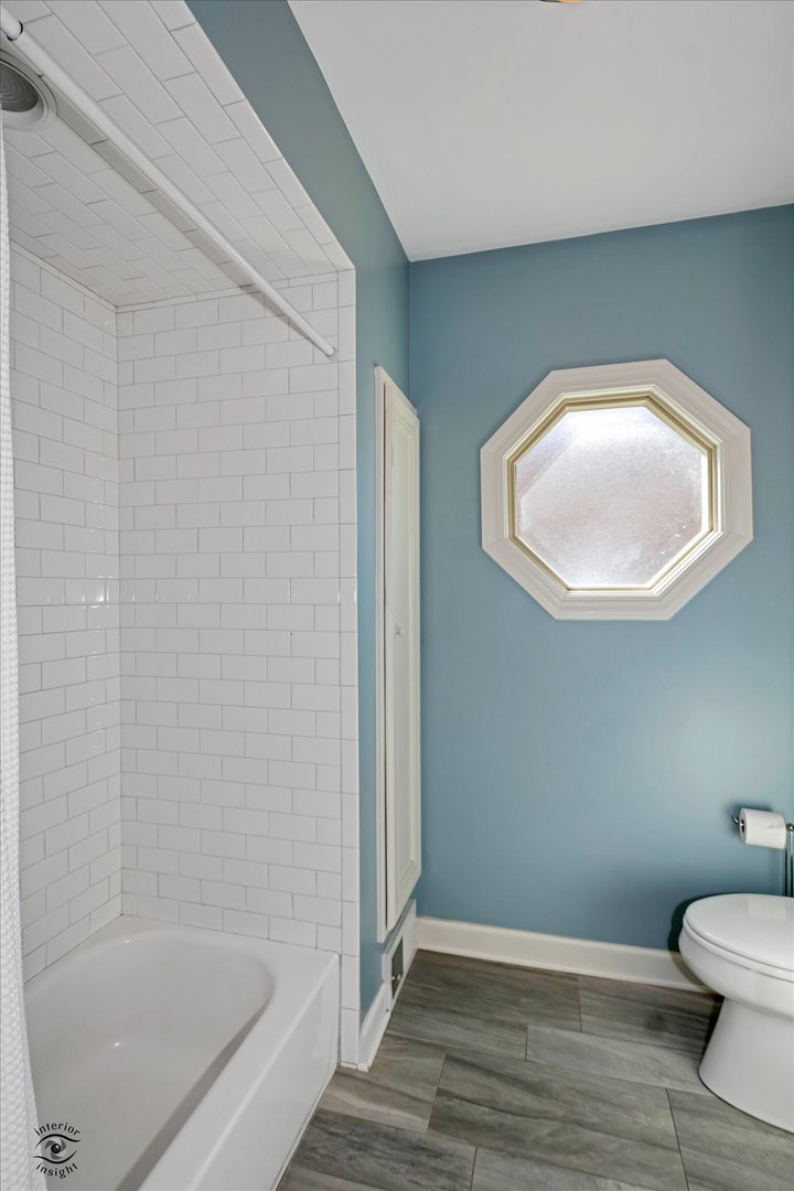 10025 S Hamilton Avenue, Chicago, IL 60643