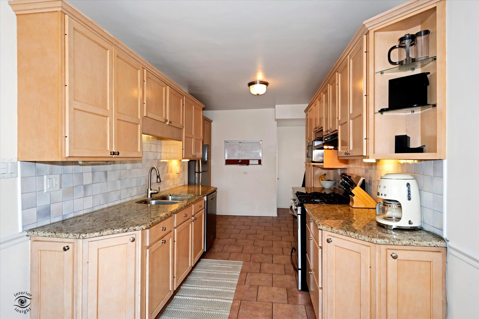 10025 S Hamilton Avenue, Chicago, IL 60643