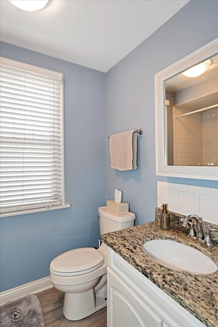 10025 S Hamilton Avenue, Chicago, IL 60643