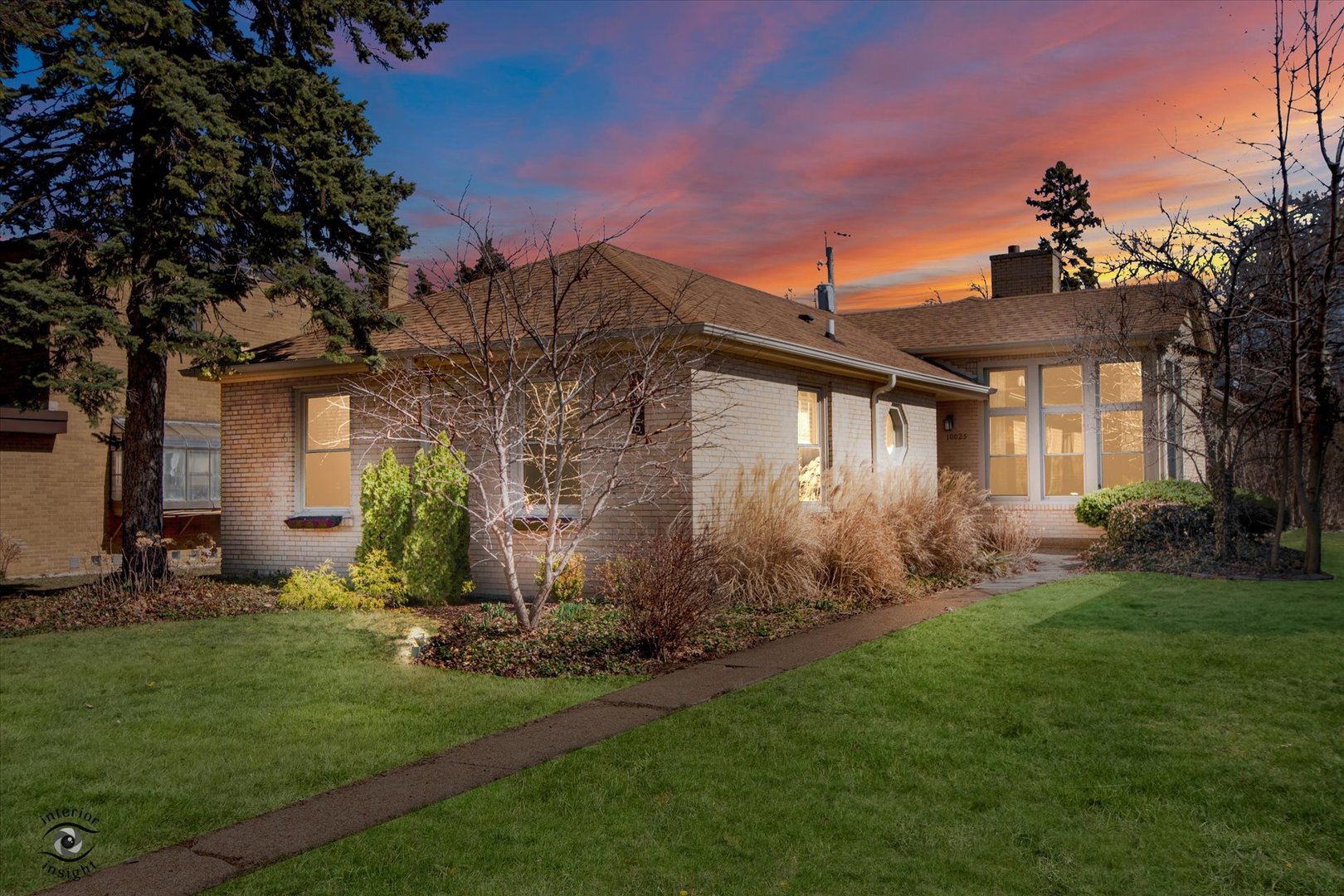 10025 S Hamilton Avenue, Chicago, IL 60643