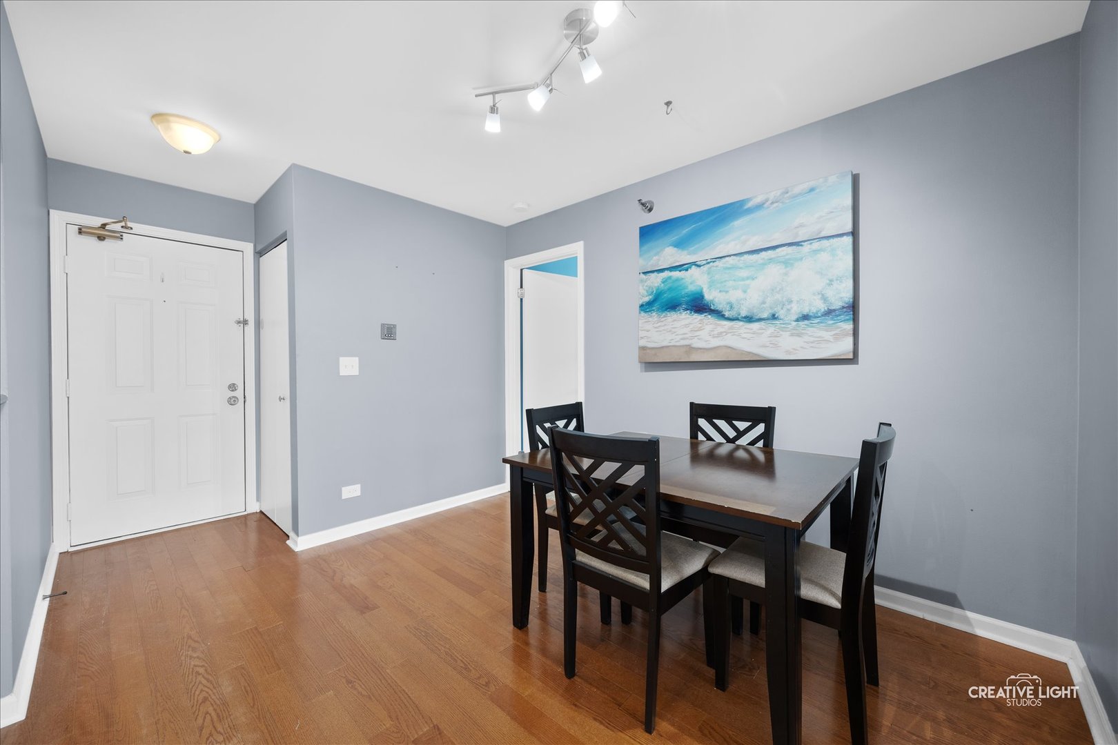 120 Glengarry Drive #212, Bloomingdale, IL 60108