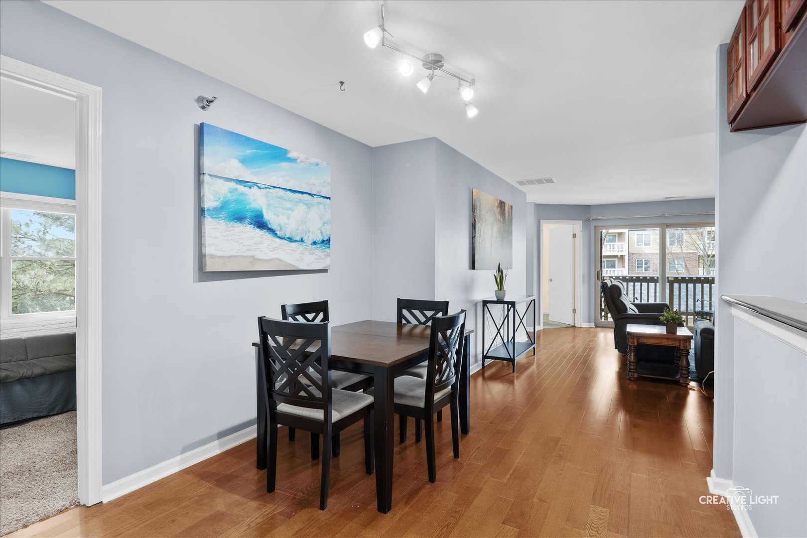 120 Glengarry Drive #212, Bloomingdale, IL 60108