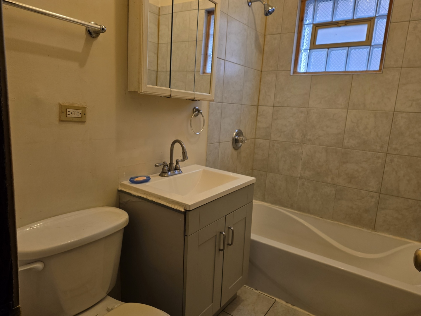 10147 S State Street, Chicago, IL 60628