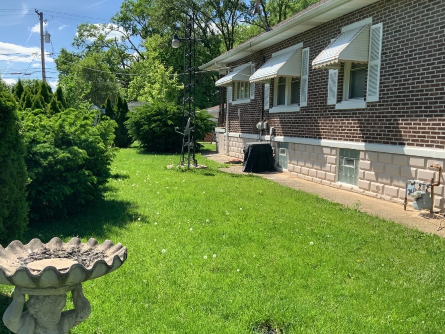 1101 Magnolia Avenue, Joliet, IL 60432