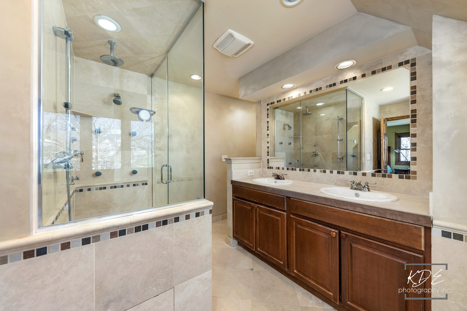 1117 Jefferson Avenue, Downers Grove, IL 60516