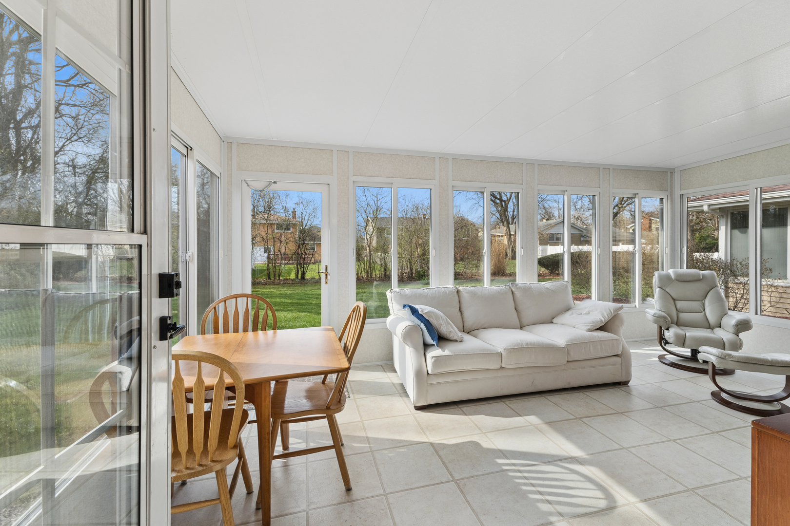 1307 Thomas Street, Homewood, IL 60430