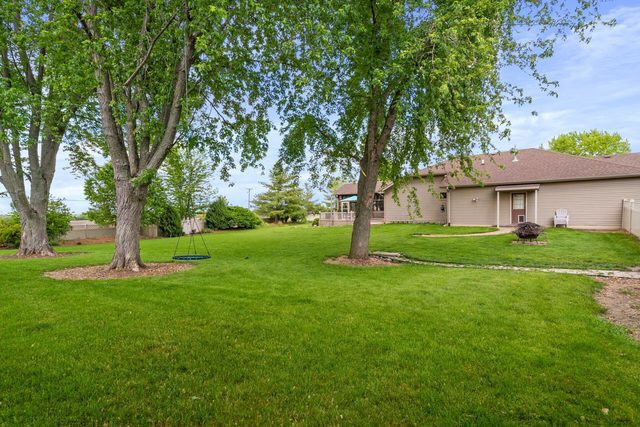 26708 W Megan Drive, Channahon, IL 60410