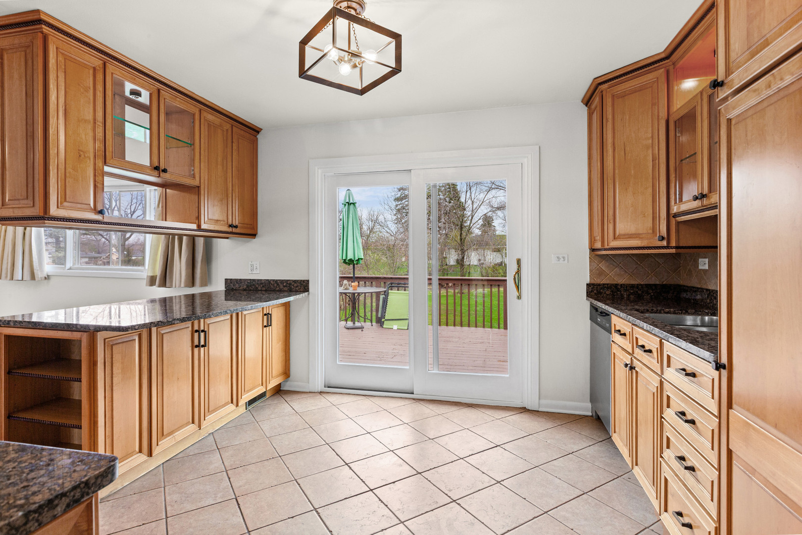 6543 Stough Street, Willowbrook, IL 60527