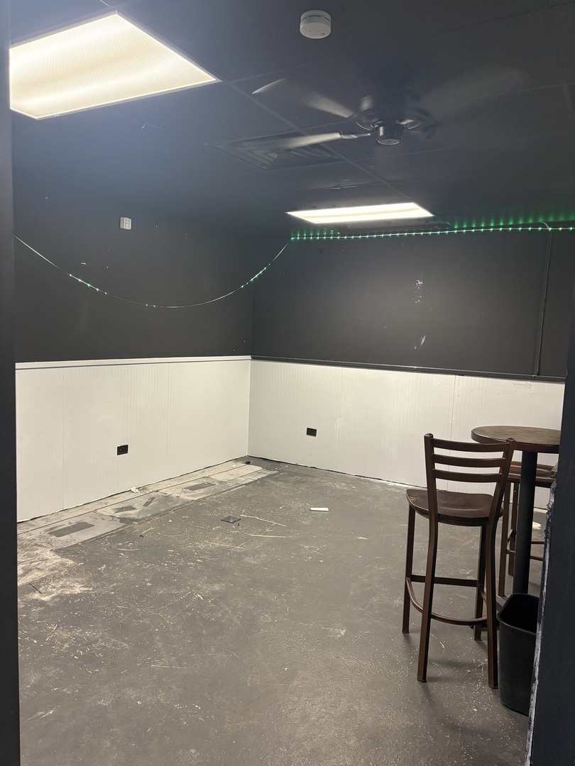 4601 W Lake Street, Melrose Park, IL 60160