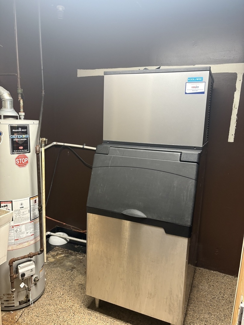 4601 W Lake Street, Melrose Park, IL 60160