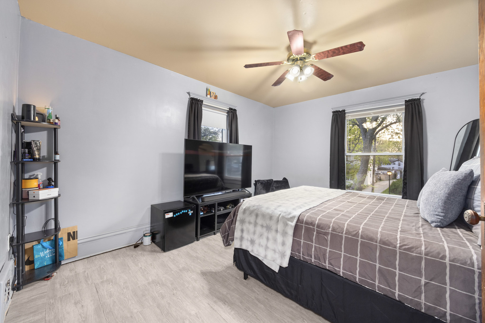 427 Grand Avenue, Aurora, IL 60506