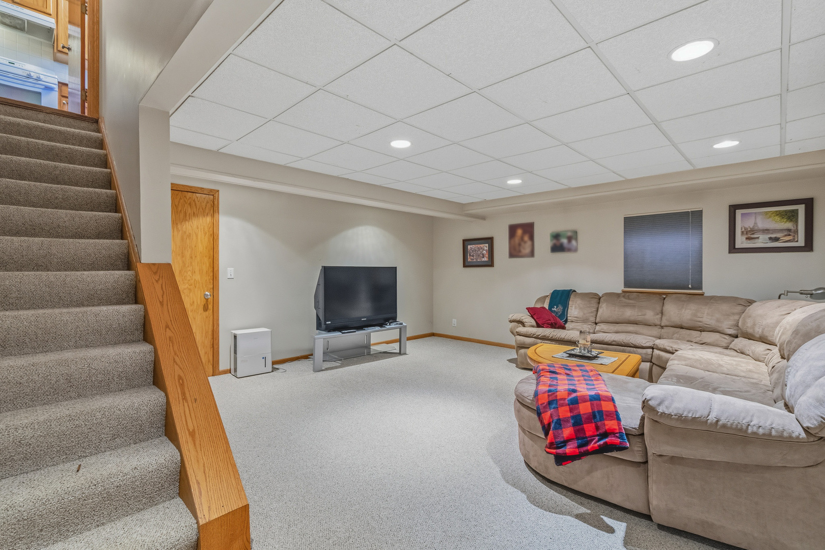 16719 S Sunset Ridge Court, Lockport, IL 60441