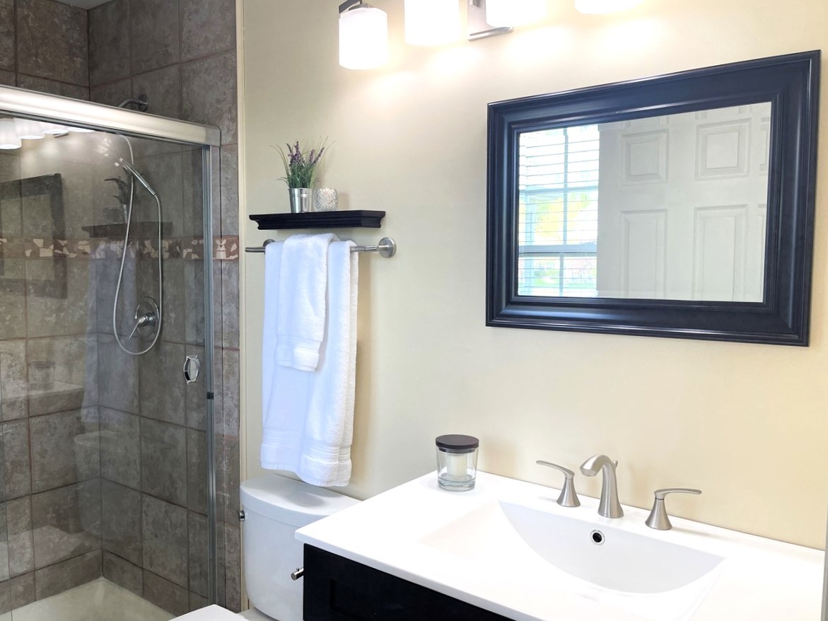 868 Brompton Court, Carol Stream, IL 60188