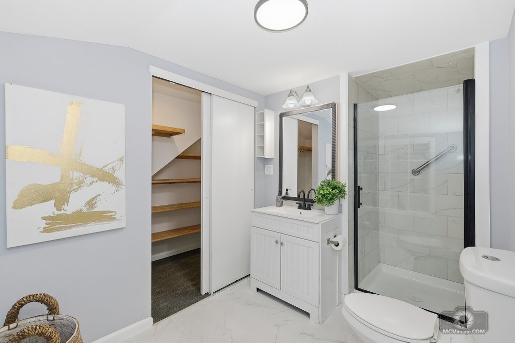 440 Engle Street, Dolton, IL 60419