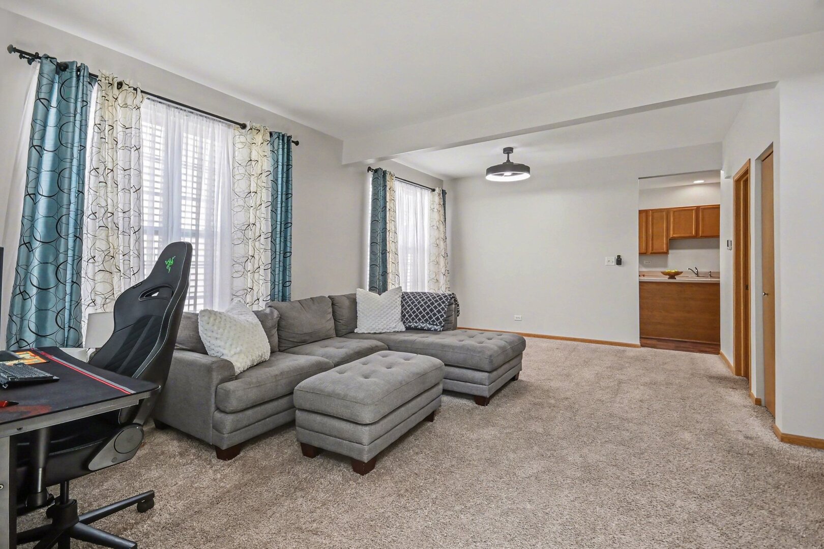 3643 Daisy Lane, Elgin, IL 60124