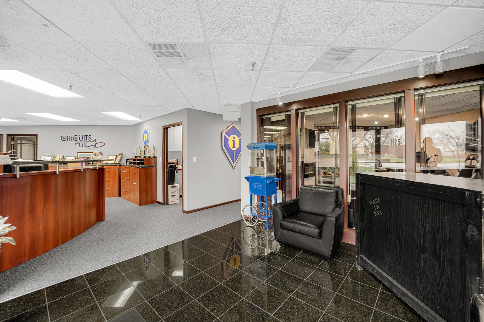 1175 Jansen Farm Court, Elgin, IL 60123