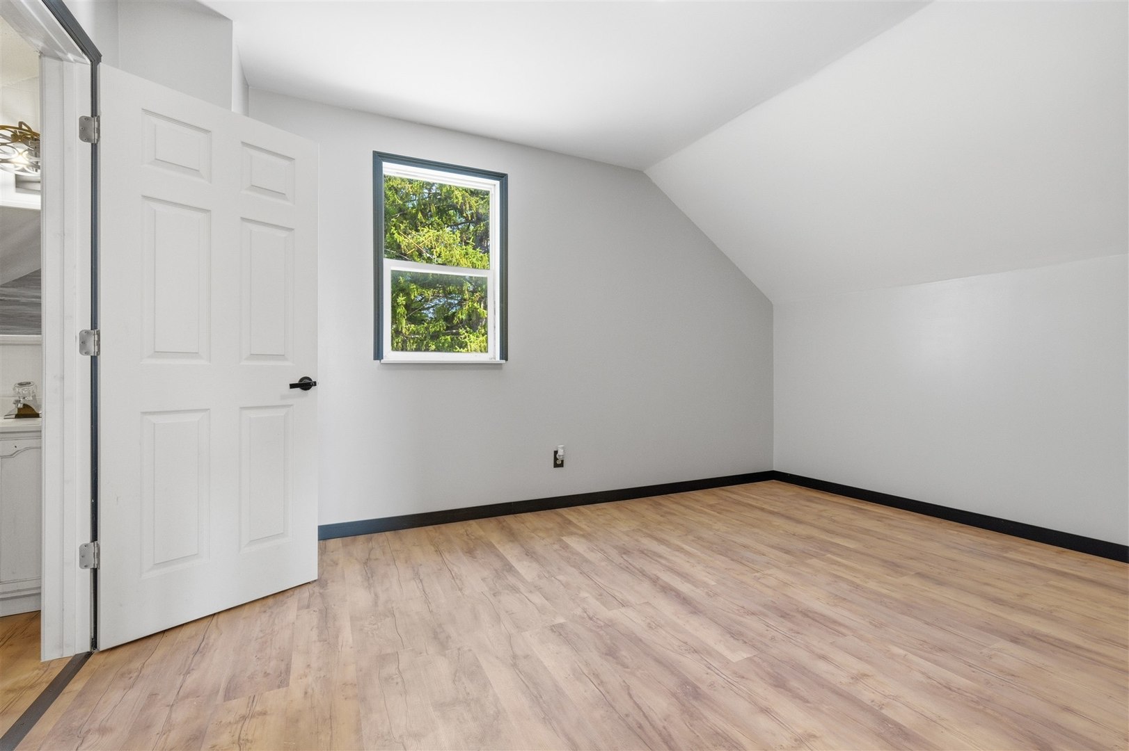 1702 W Hovey Avenue, Normal, IL 61761