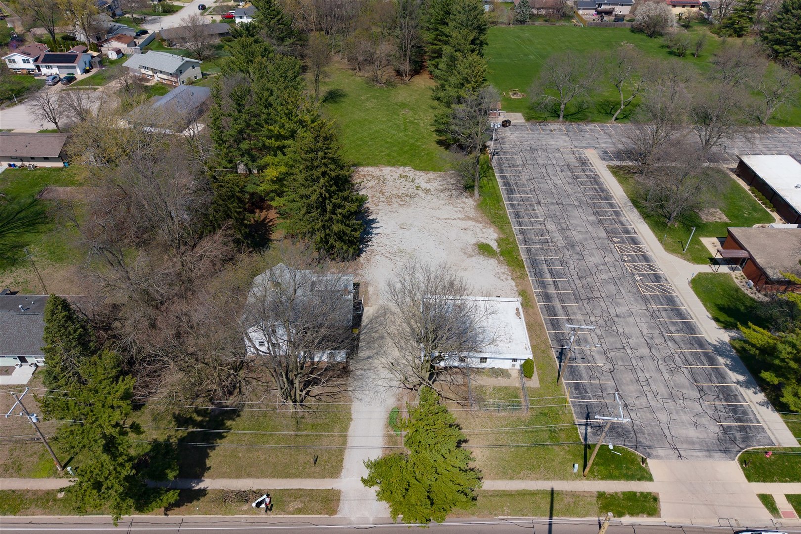 1702 W Hovey Avenue, Normal, IL 61761