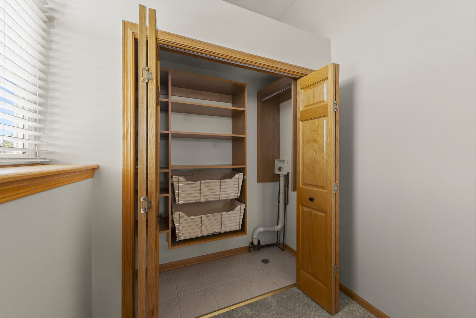 1101 Ironwood Lane, Lisle, IL 60532