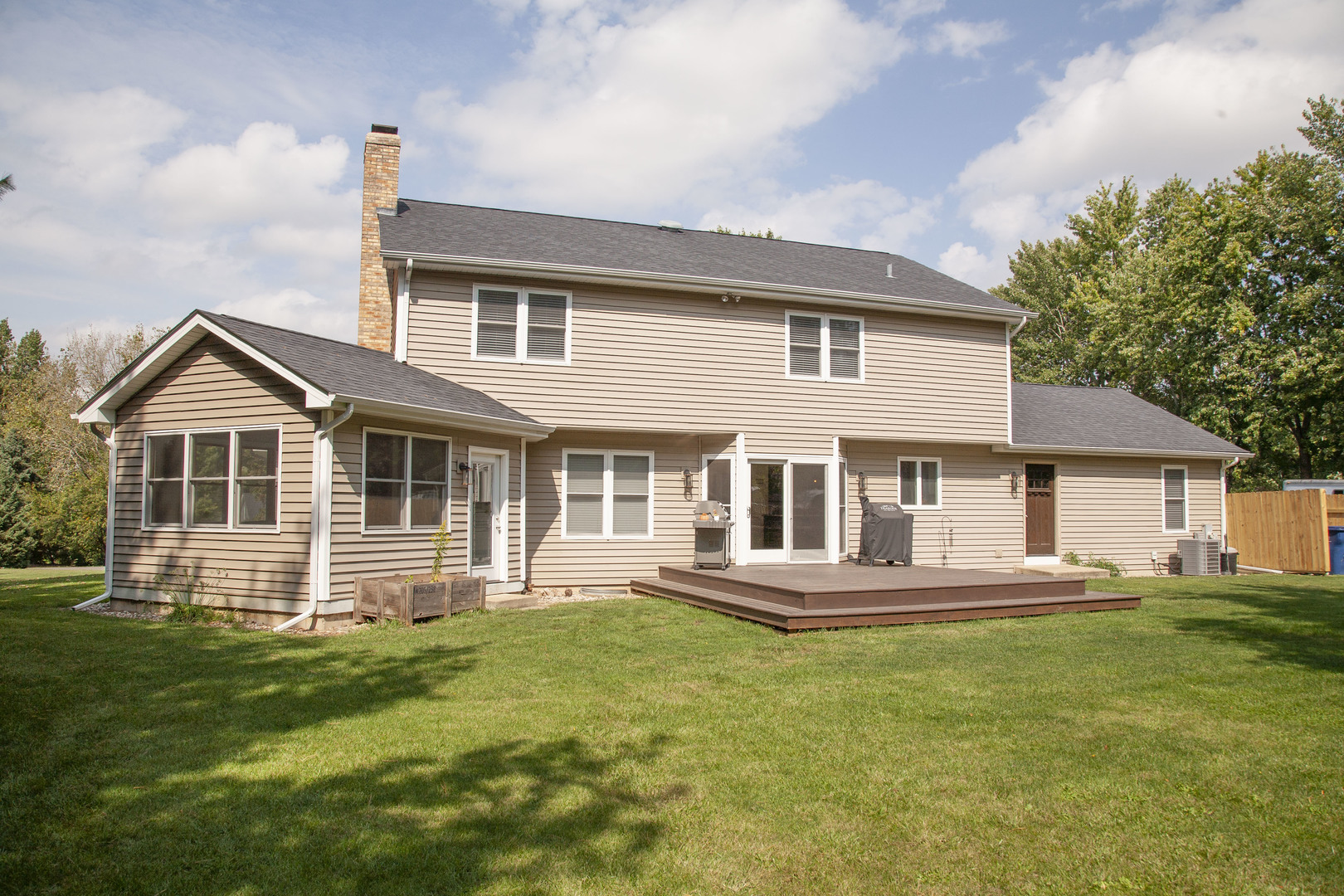 41W945 Northway Drive, Elburn, IL 60119