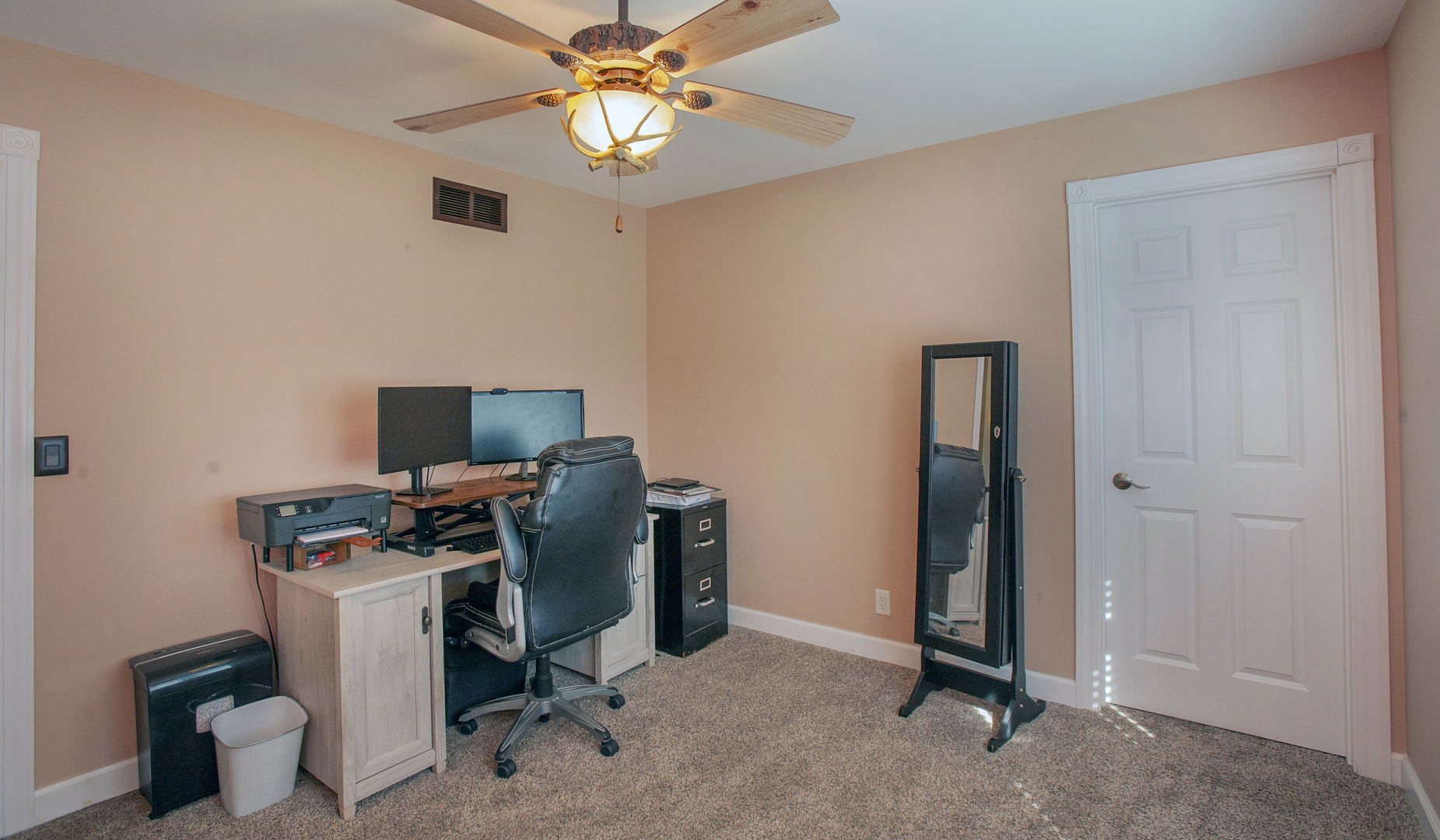 41W945 Northway Drive, Elburn, IL 60119