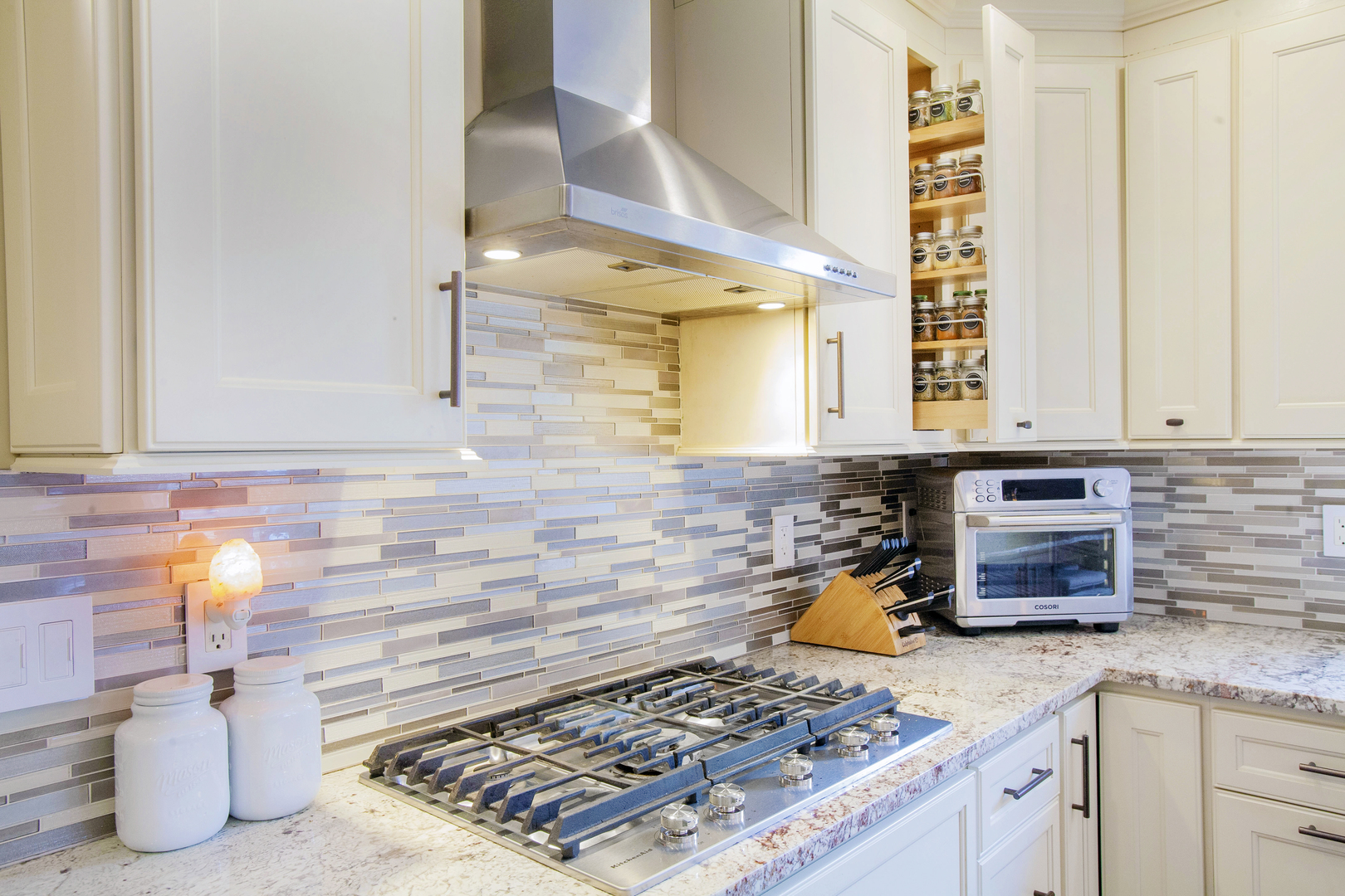 41W945 Northway Drive, Elburn, IL 60119