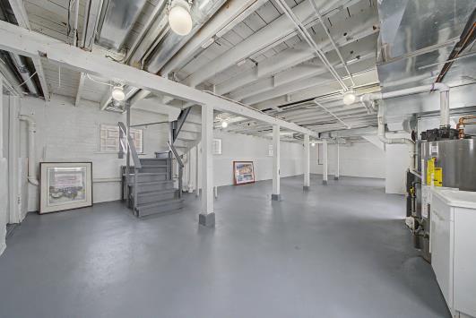 9818 S Leavitt Street, Chicago, IL 60643