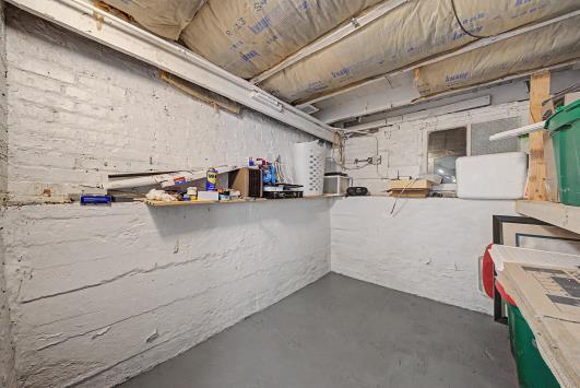 9818 S Leavitt Street, Chicago, IL 60643