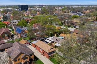 9818 S Leavitt Street, Chicago, IL 60643